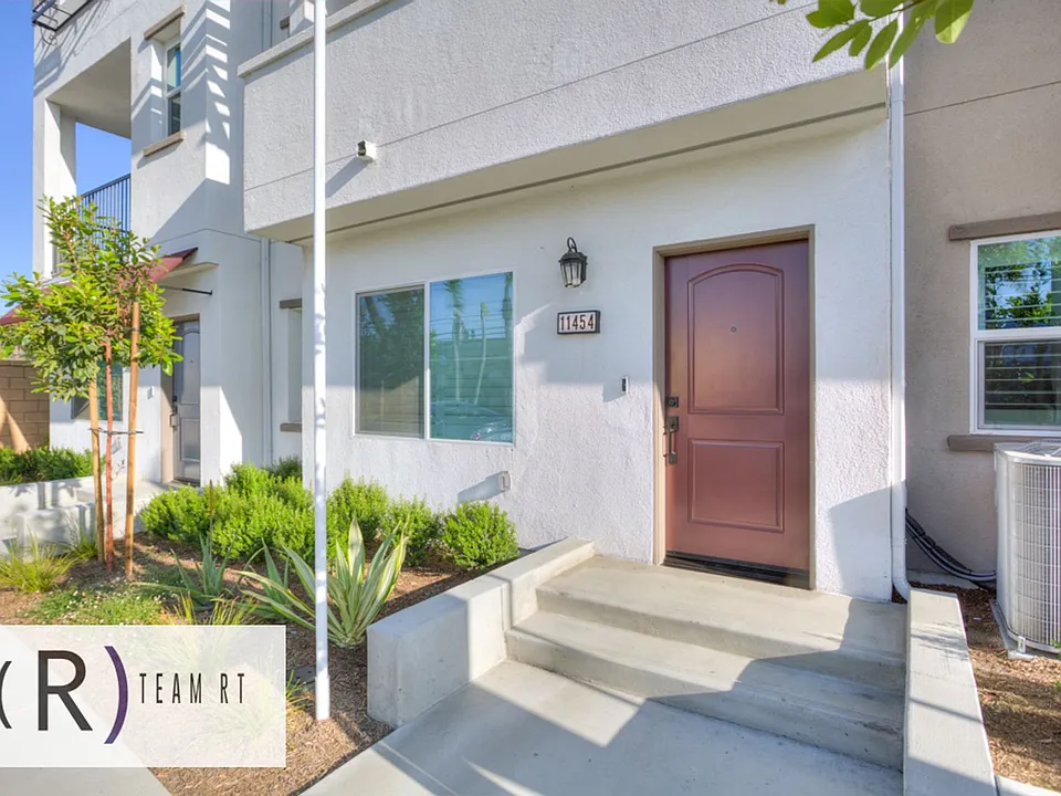 11454 Artesia Blvd