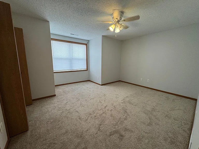 1039 Scott Park Dr — Photo 9