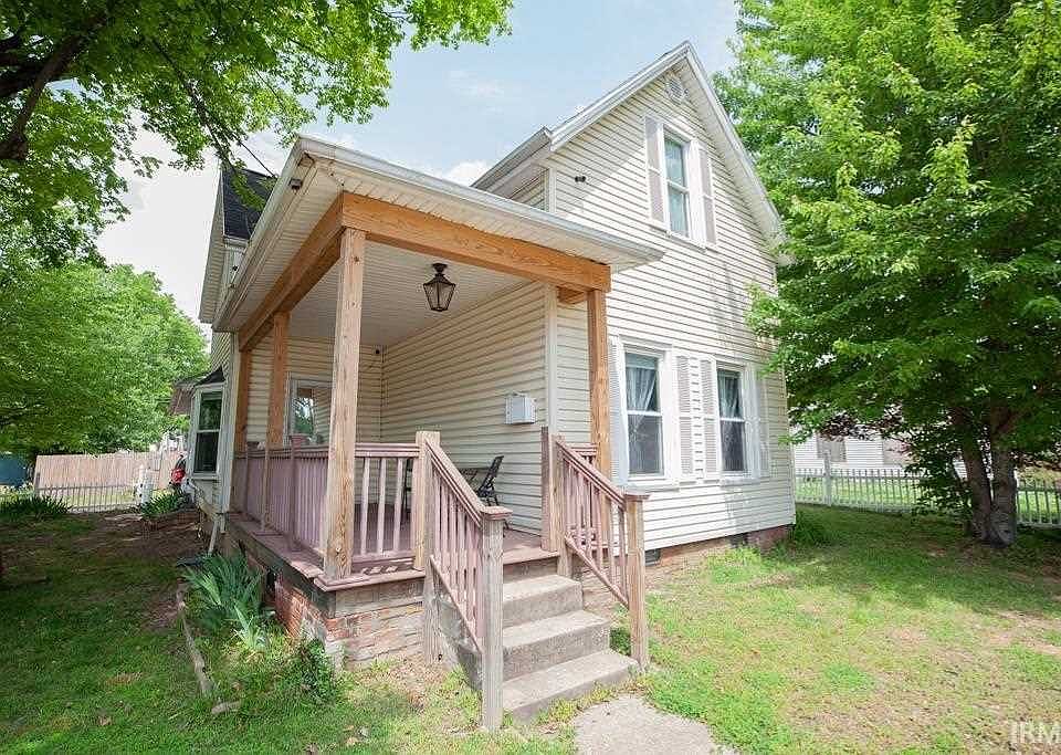 1st image of 2131 W Indiana St
