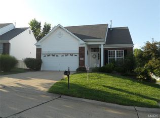 577 Hilltop Townes Dr, Eureka, MO 63025