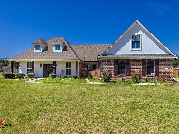 2nd image of 605 Luke Landing Rd