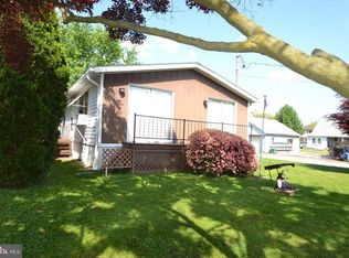 1097 Baer Ave, Hanover, PA 17331