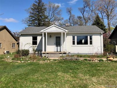 6210 N Inkster Rd, Dearborn Heights, MI, 48127