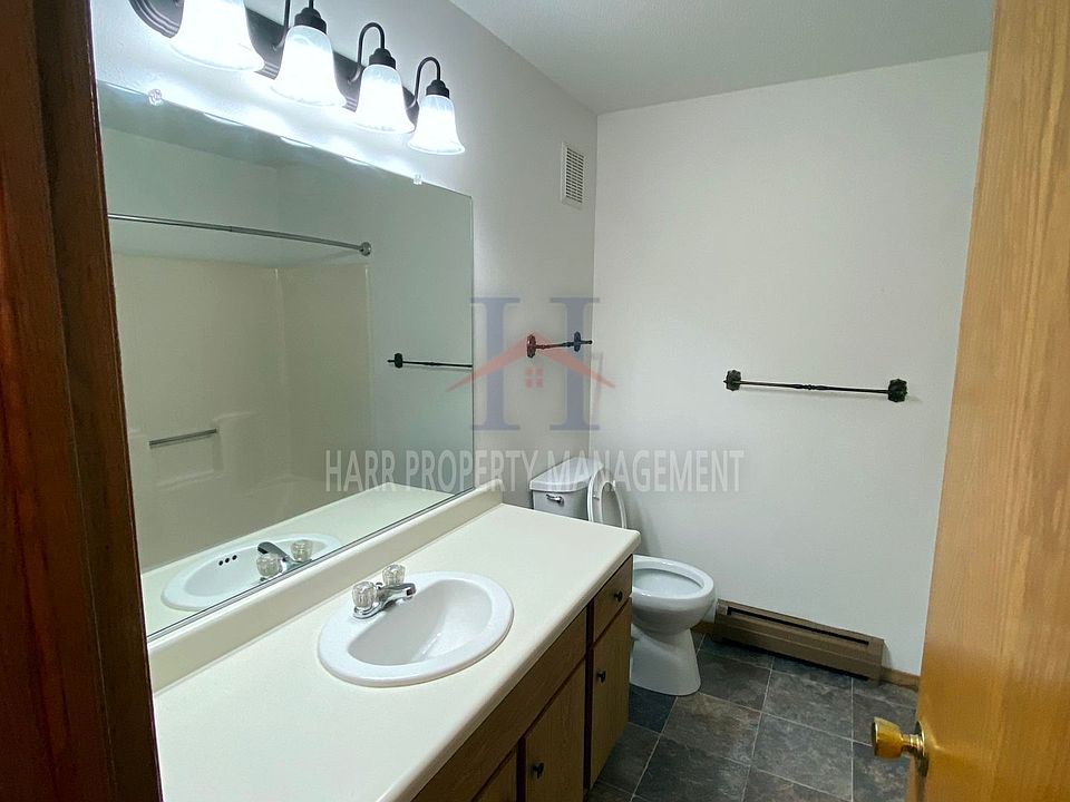 Pebble Creek Apartments 5405 5405 W 56th St Sioux Falls, SD Zillow Apartments for Rent