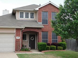 4700 Barnhill Ln, Fort Worth, TX 76135