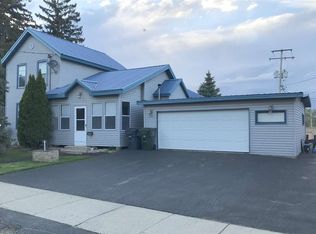 121 W Factory St, Seymour, WI 54165