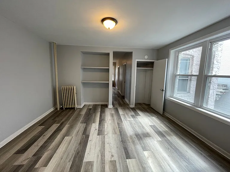421 Central Ave — Photo 17