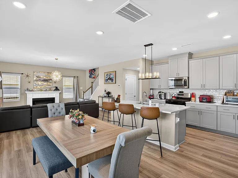 676 Winesap Dr — Photo 13