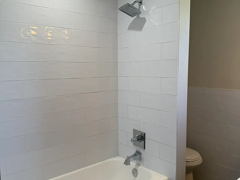 426 S Stratford Dr — Photo 27