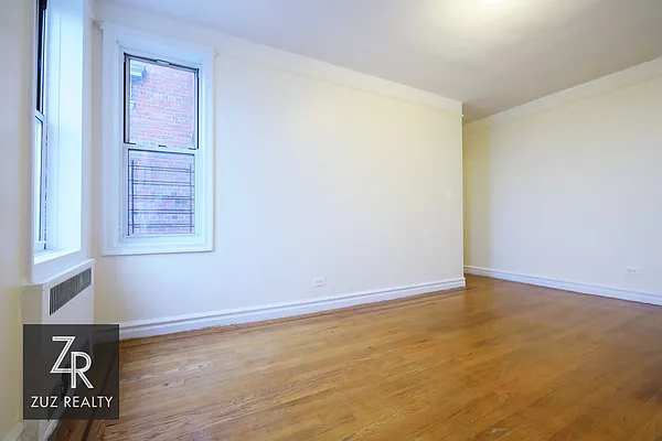 Rented by Zuz Realty | media 11