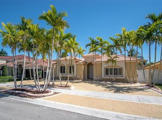 16560 SW 57th Ln, Miami, FL 33193