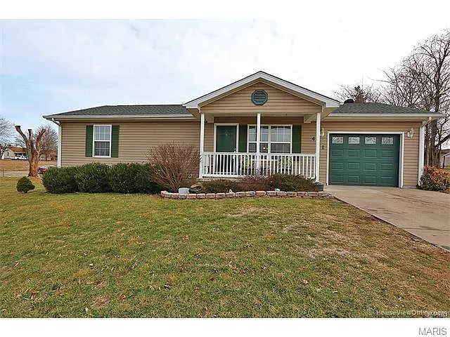 401 Jackson St photo 1