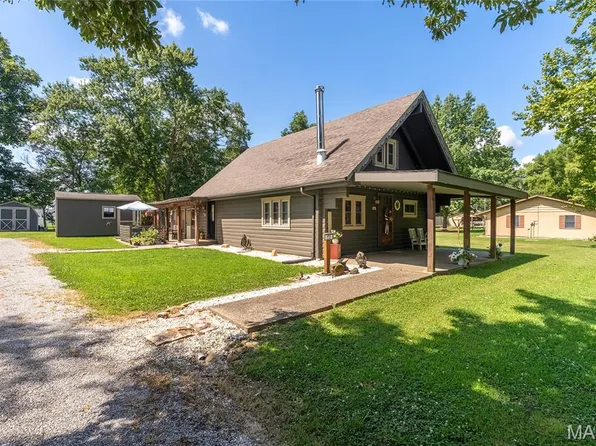 173 Arrowwood Estate Rd, Du Quoin, IL 62832