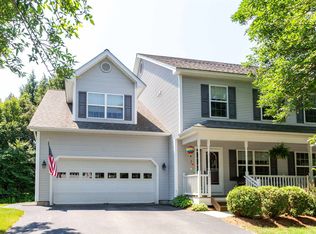 51 Lavoie Dr, Essex Junction, VT 05452