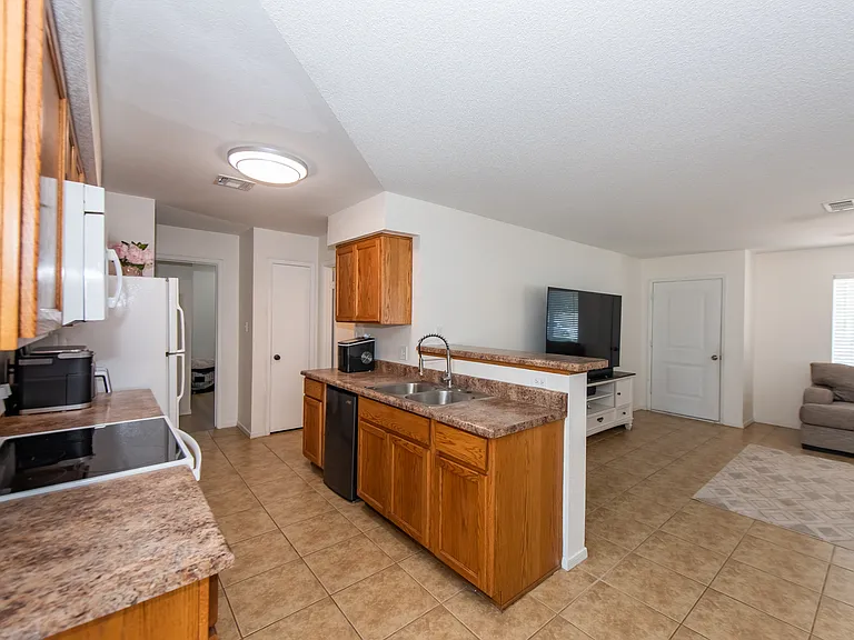 8845 E 38th Pl — Photo 11