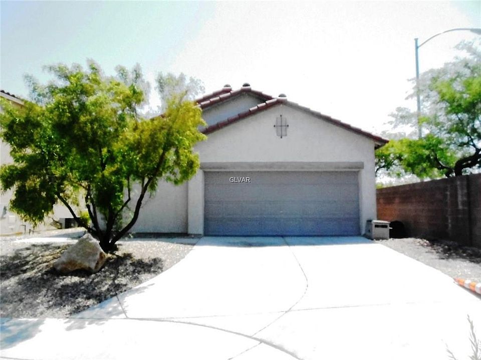1st image of 7392 Garnet Creek Ct