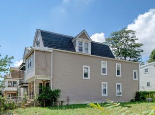 371 Seymour Ave, Newark, NJ 07112