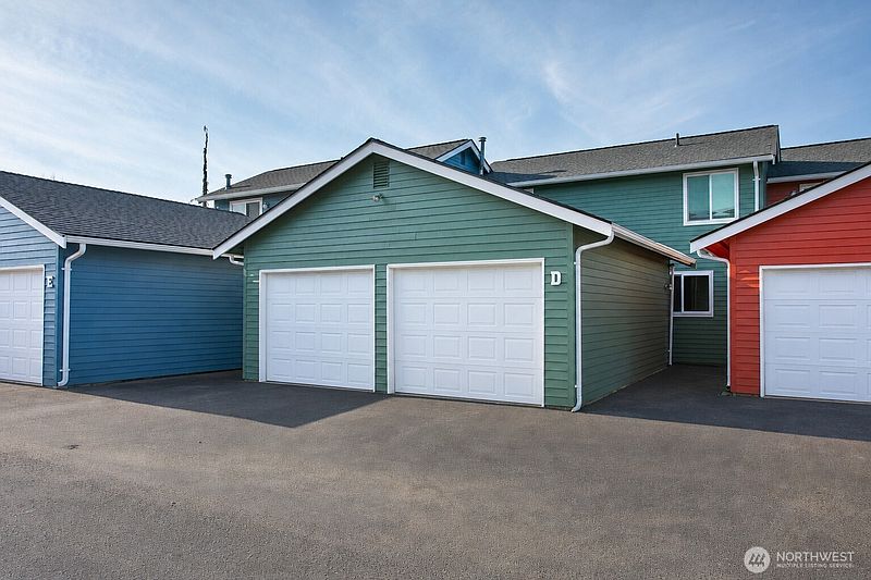 2nd image of 106 Fairside Drive #D