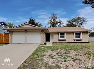 14839 Green Valley Dr, Balch Springs, TX 75180