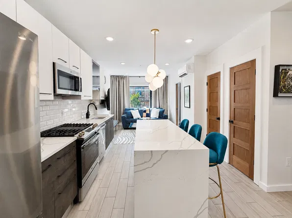 376 Broad St, Newark, NJ