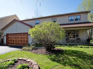 179 Mainsail Dr, Grayslake, IL 60030