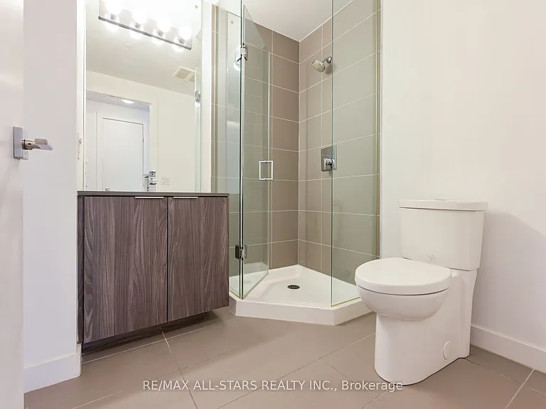 609 Avenue Rd #1001 — Photo 16