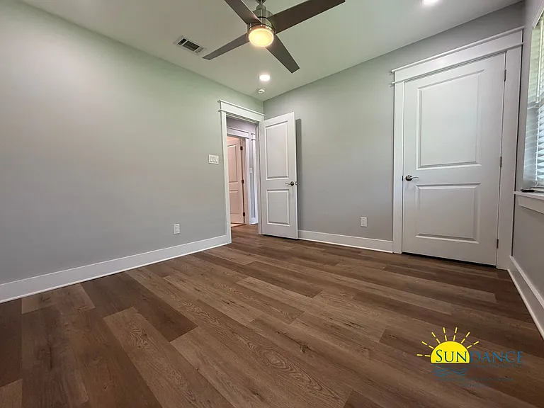 130 Walton Dr NE — Photo 12