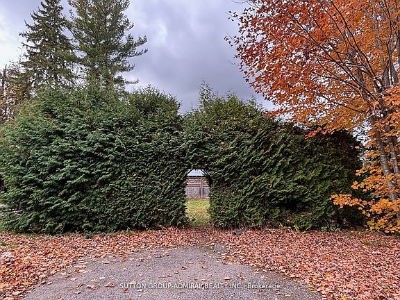 4th image of 7574 White Rd