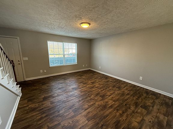 5th image of 2418 Willowbrook Dr #2418C