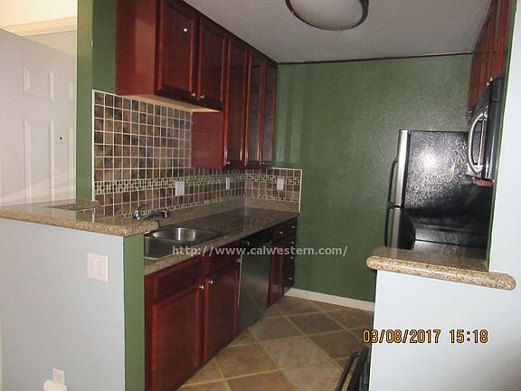 2nd image of 1008 Yarwood Ct