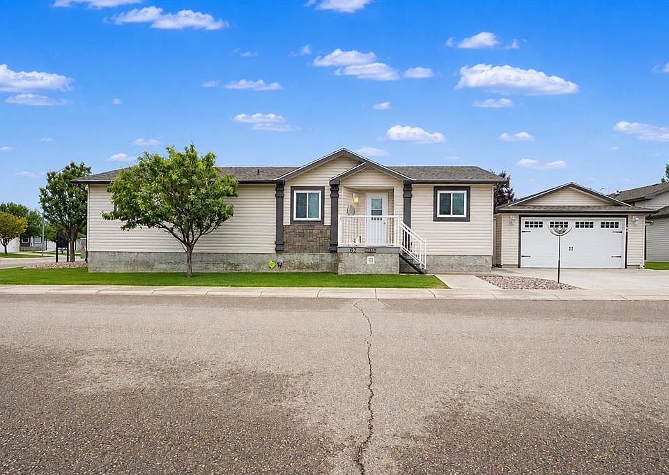 1st image of 62 Timothy Way SE