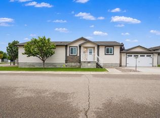 62 Timothy Way SE, Medicine Hat, AB T1B 0M7