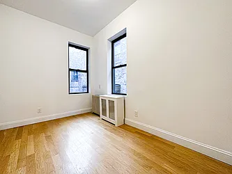 Rented by Urban Real Estate Property Group Inc