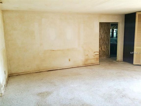 5th image of 239 87th Ave N