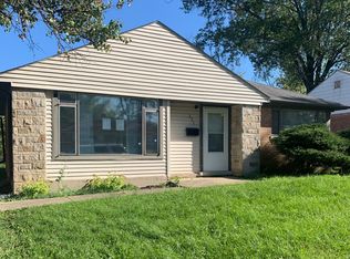 331 Nokomis St, Park Forest, IL