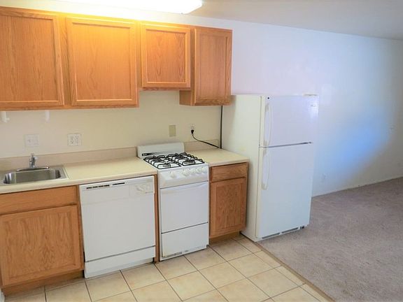 4th image of 2955 E College Ave #130
