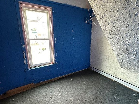5th image of 52 Clifford St