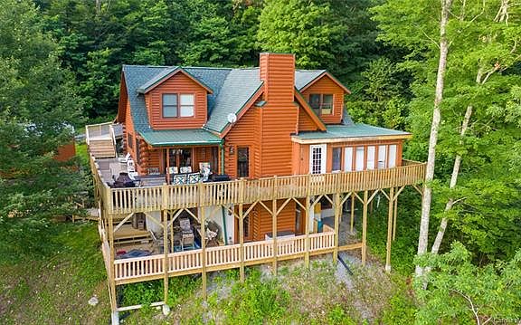3rd image of 55 Penny Ln #67 & 68