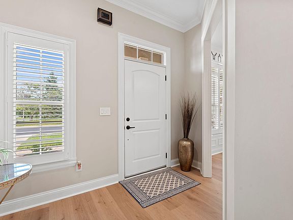 5th image of 3861 Wentworth Pl