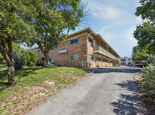 304 E 33rd St APT 4, Austin, TX 78705