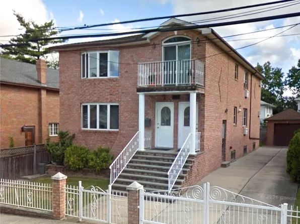 57-49 256th St Floor 2, Little Neck, NY 11362