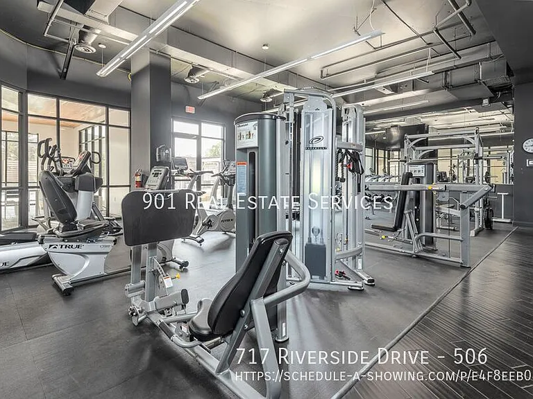 717 Riverside Dr #506 — Photo 32