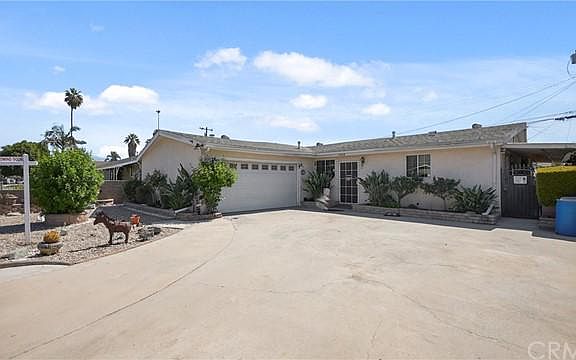 4th image of 1308 Ardilla Ave