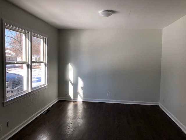1st image of 8141 Walnut St