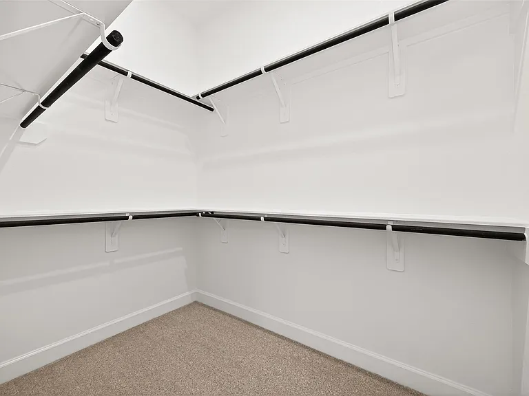 29731 Brushy Gables Dr — Photo 37