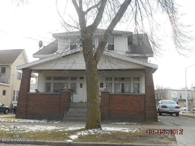 1st image of 766 5th St NW