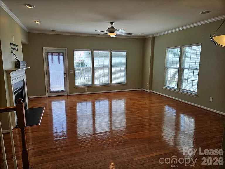 12955 Bullock Greenway Blvd — Photo 13
