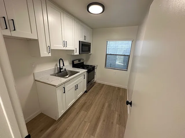 610 S Verdugo RD — Photo 10