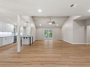 900 Morgan Hill Dr, Dripping Springs, TX 78620