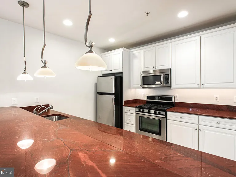 8319 Quarry Manor Ter — Photo 65
